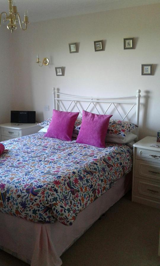 Woodpeckers Cottage B&B Pett 외부 사진