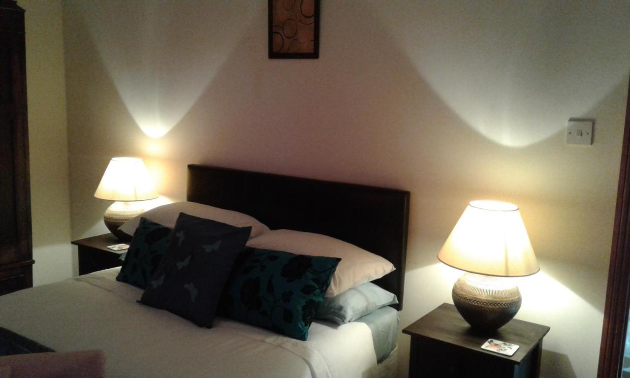 Woodpeckers Cottage B&B Pett 외부 사진