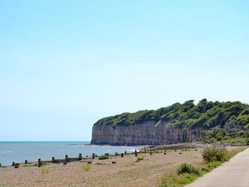 Woodpeckers Cottage B&B Pett 외부 사진