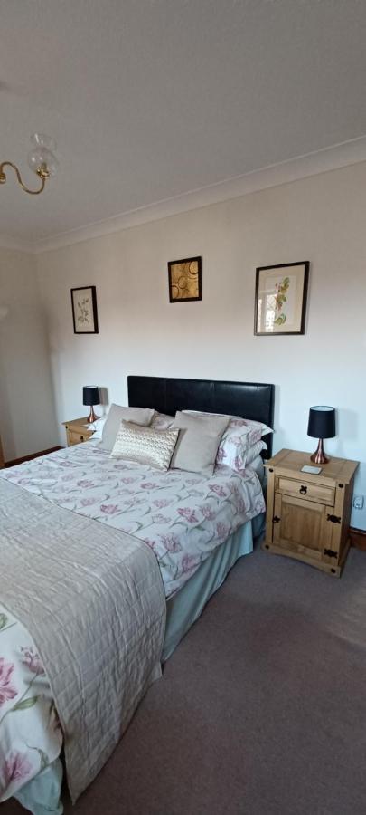 Woodpeckers Cottage B&B Pett 외부 사진